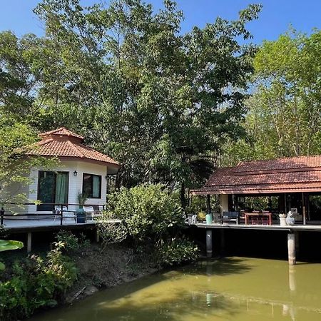 Navari Homestay Районг Екстер'єр фото